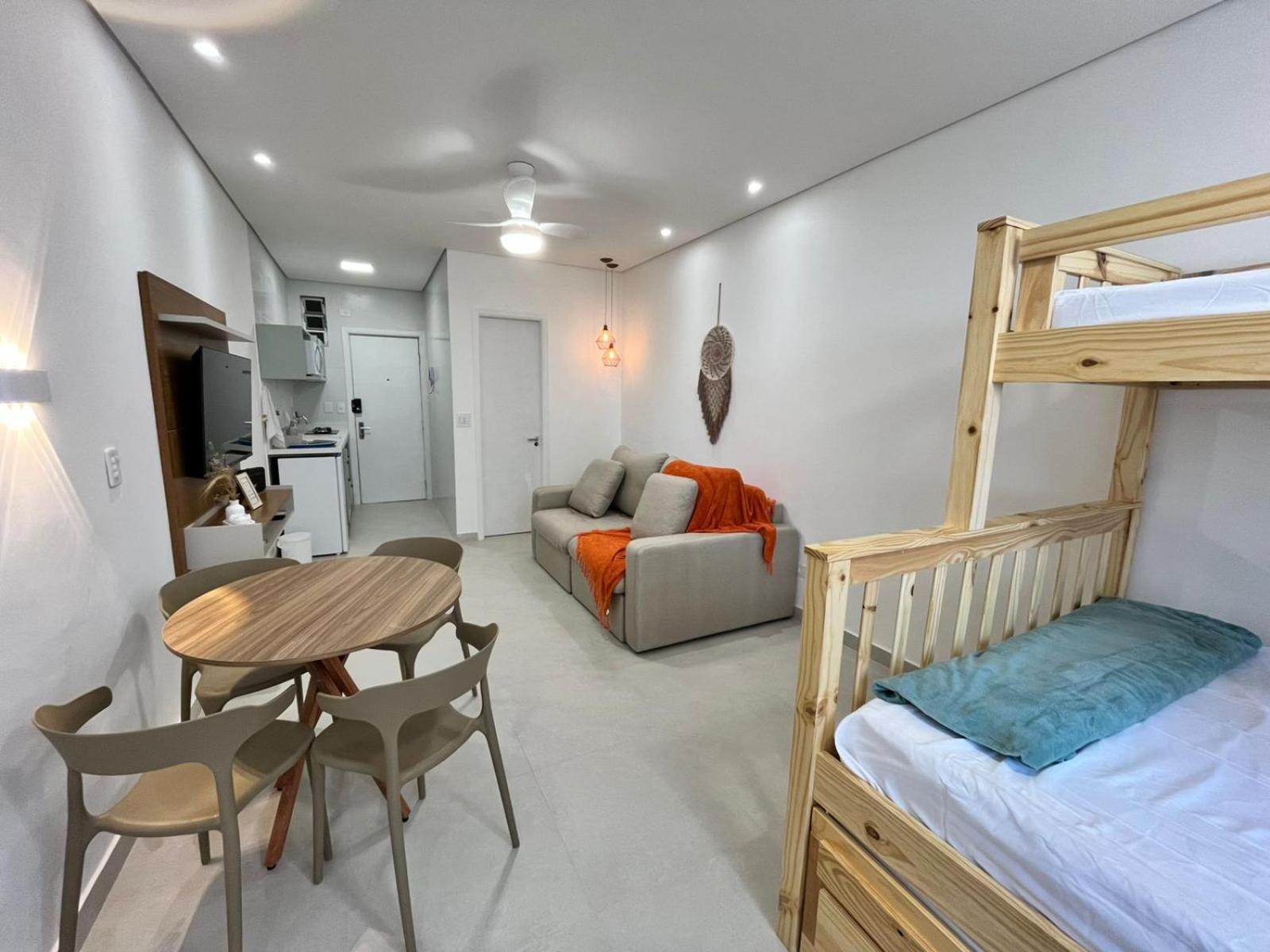House Apartment *
